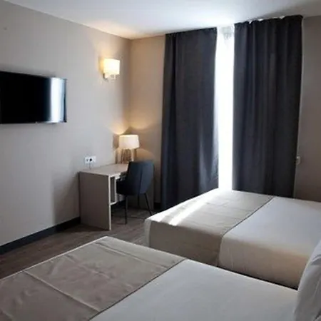 May Ramblas Hotel