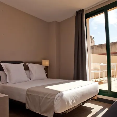 May Ramblas Hotel 3*