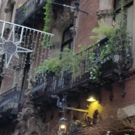 May Ramblas Hotel 3*