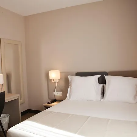 May Ramblas Hotel 3* Barcelona